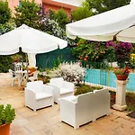 Bed and breakfast Santa Fara 3*