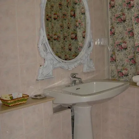 Santa Fara Frühstückspension Bari