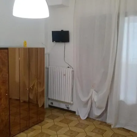 Frühstückspension Santa Fara Bari